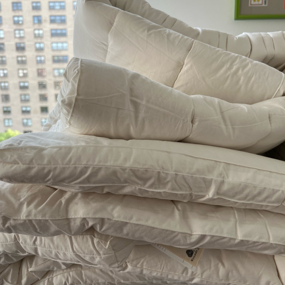 Sleep & Beyond MyTopper Wool Queen Mattress topper